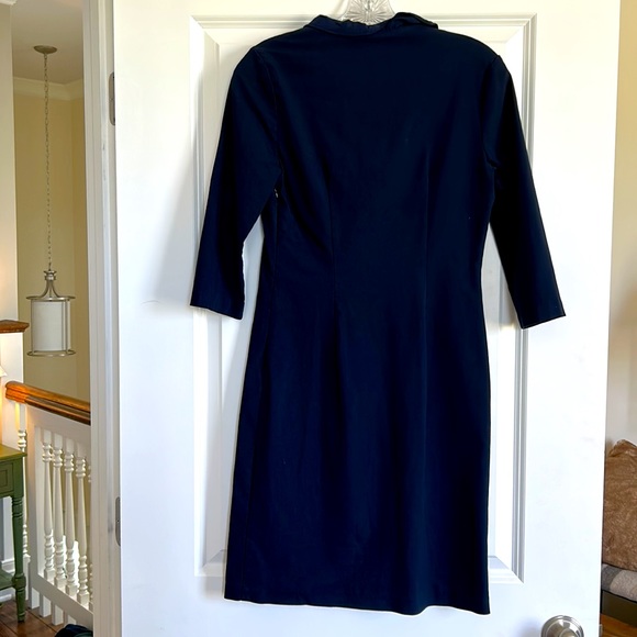 J. McLaughlin dress navy size 2. Great condition EZ care Mach wash - Picture 3 of 3